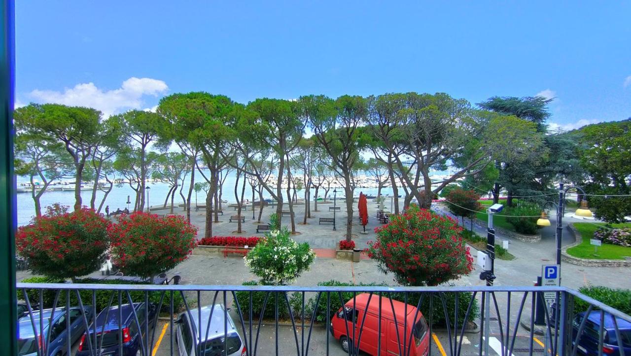 Un Balcone In Pineta Apartment เฟสซาโน ภายนอก รูปภาพ
